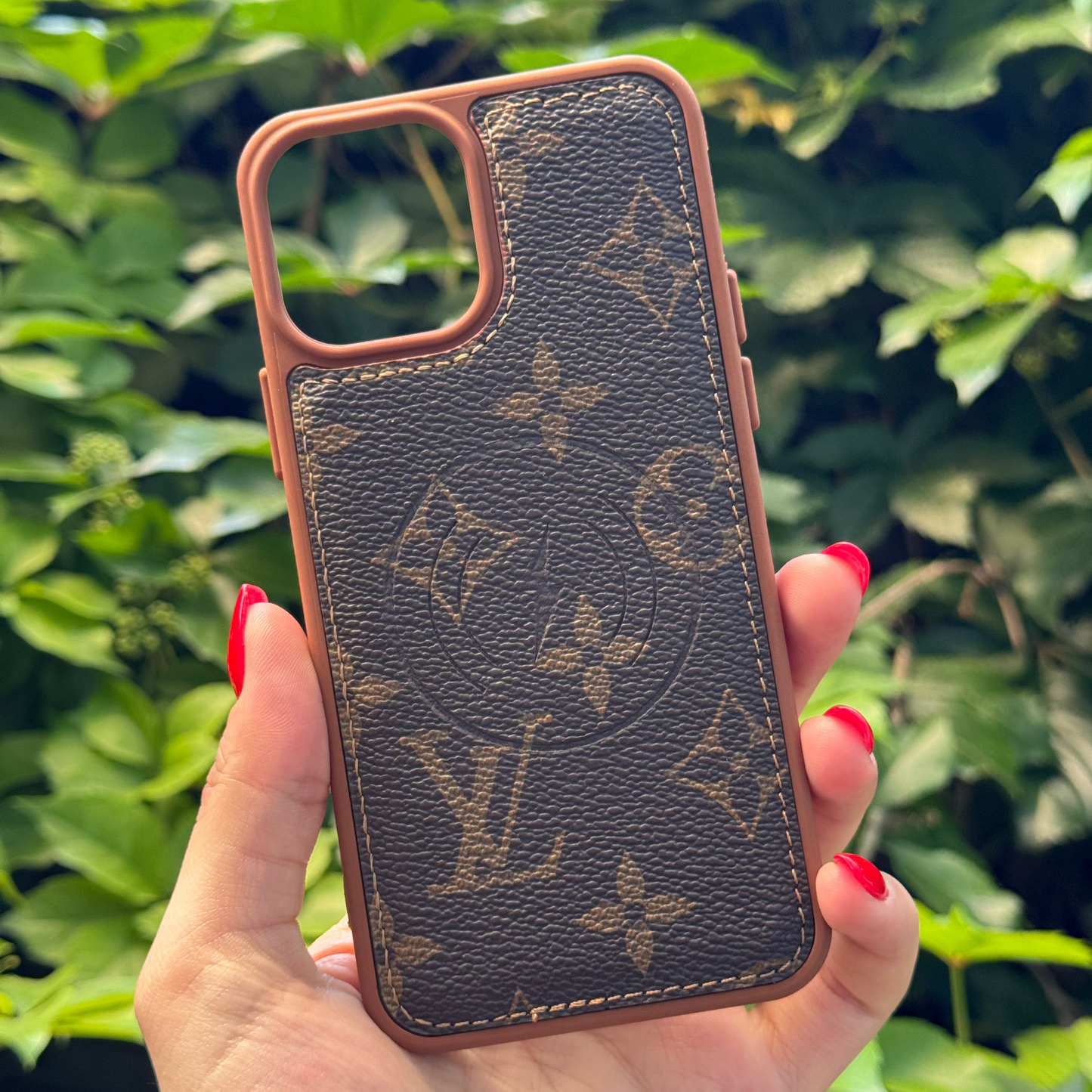 Lüks Desenli Deri Telefon Kılıfı – Premium Seri