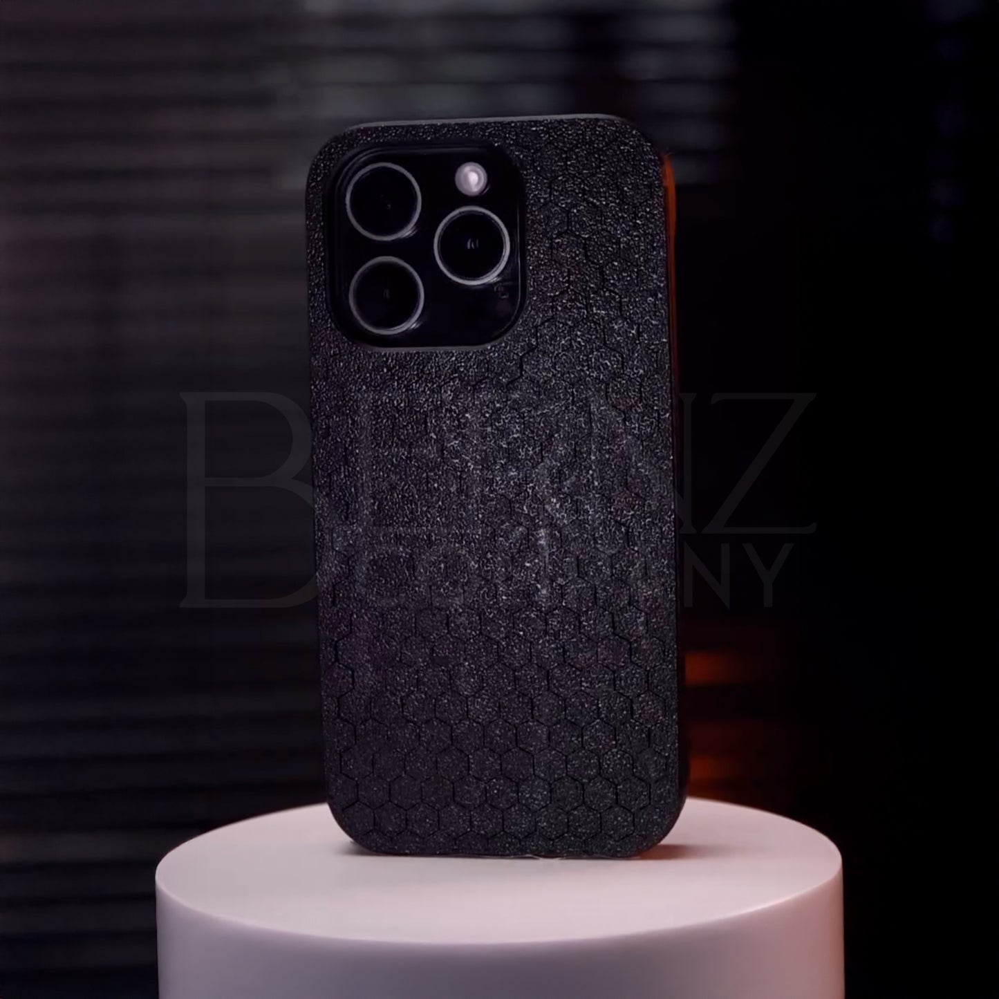 HexArmor 3D – Bal Peteği Dokulu Koruyucu Telefon Kılıfı